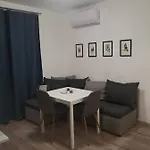 Breezy 5 * Varna